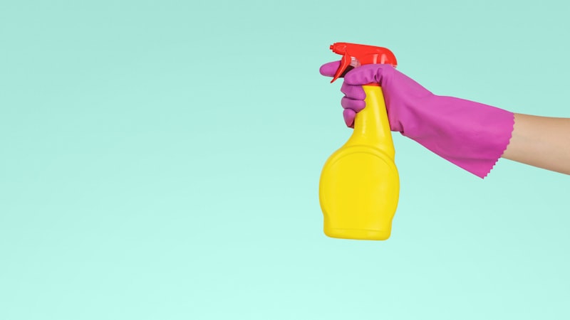 A Anvisa liberou parte dos produtos Ypê — mas o detergente debaixo da sua pia pode ainda estar na lista