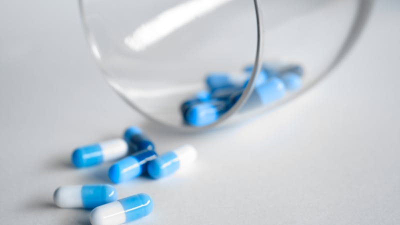 Combinação de três remédios reduz em 39% o risco de novo AVC após hemorragia cerebral
